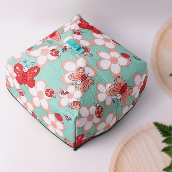 03_e730c563-3afa-4f47-9764-bb67f4904459.jpg Foldable Food Cover (20 x 20 Cm, 1 Pc)