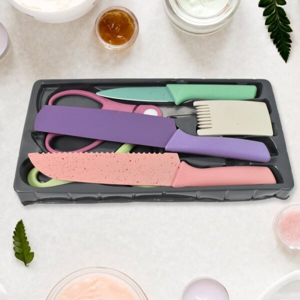 03_f7fa9ae0-7532-4168-aadc-0c4a5c05b759.jpg Professional Colorful Kitchen Knives Set (6 Pcs Set)
