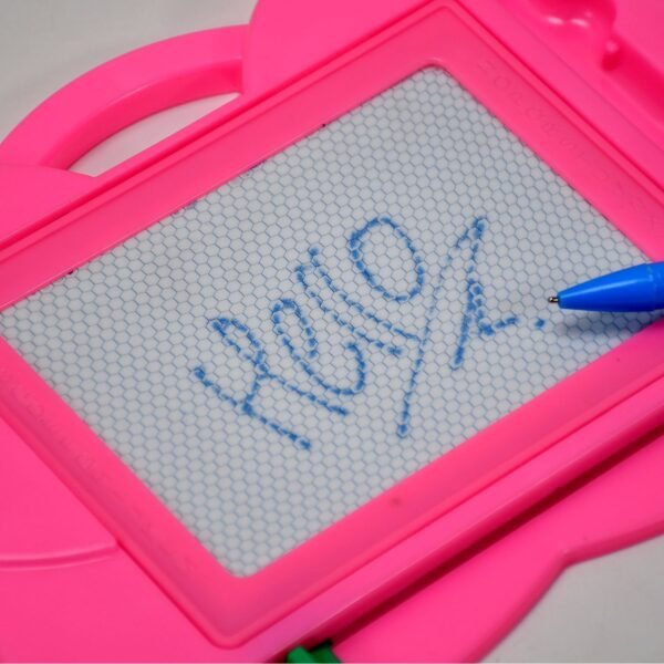 03_fc227c68-70c6-43bc-8f6b-e85c1e19e62e.jpg Magic Magnetic Drawing & Writing Slate Toy