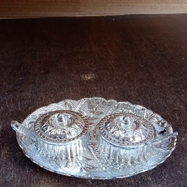 Leaf Shape Special Puja Thali (1 Pc / Mix Design)