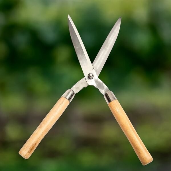 0455-1.jpg Wooden Handle Hedge Shears, Bush Clipper