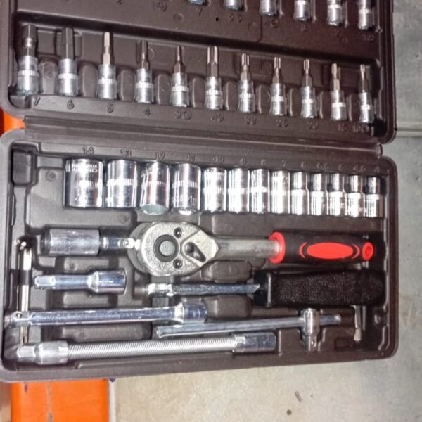 46pcs Metal 1 / 4"" Socket Set (Black, 46pcs)