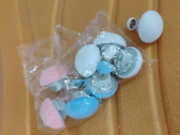 0498eebf-07bc-42a4-b505-87106cb3f2a2.jpg Decorative Headboard Sofa Pins (8 Pcs Set)