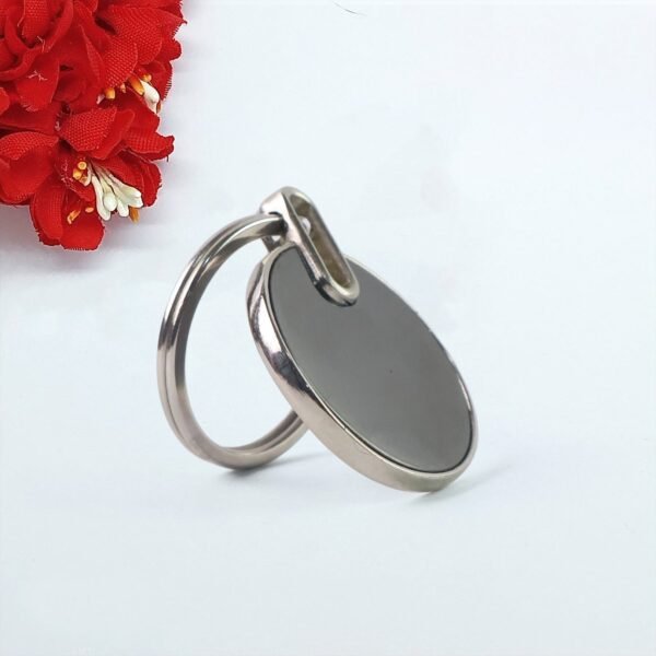 Sleek Black Round Metal Keychain (1 Pc)