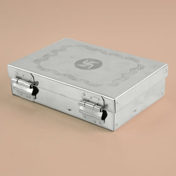 04_0900b73e-ff28-450e-bdbc-38aa94cfb172.jpg Multipurpose Stainless Steel Jewelry Storage Organizer Box 6 Compartments (1 Pc)