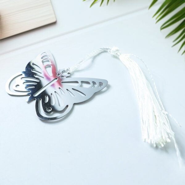 04_4e1a7afa-77b0-44ff-ab3c-f780c3dc9391.jpg Elegant Butterfly Design Metal Bookmark (1 Pc)