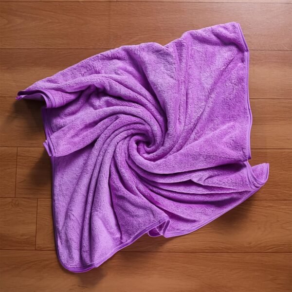 04_5d47c25f-eae3-4149-9219-53a829653111.jpg Soft Microfiber Napkin (76x50 cm & 1 Pc)