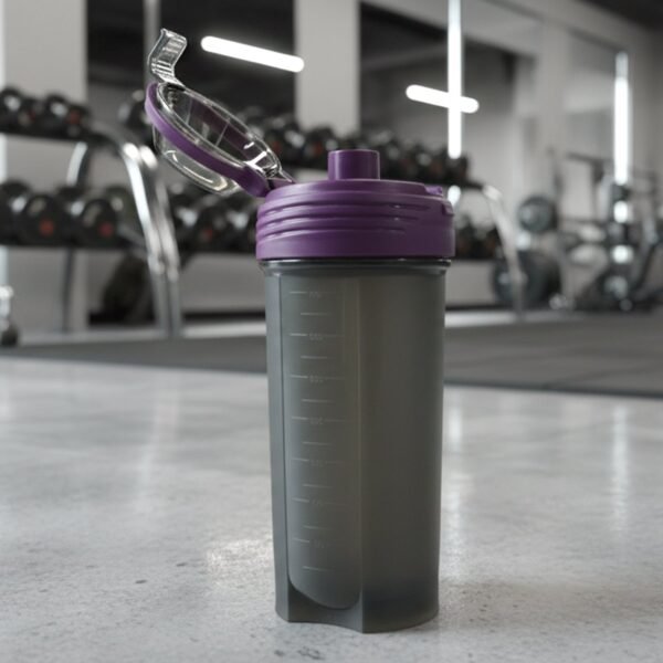 04_6c8af341-c6ac-4659-981c-2ecf4ae7ea26.jpg 700 ML Multipurpose Protein Shaker Bottle (1 Pc)