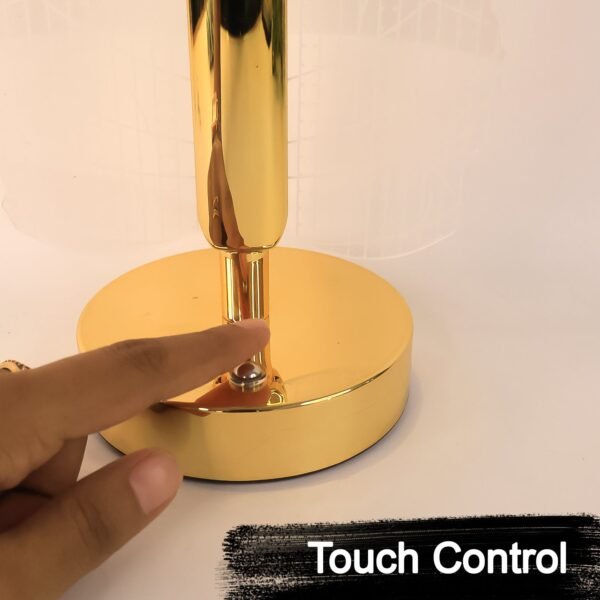 Luxury Crystal Table Lamp (1 Pc)