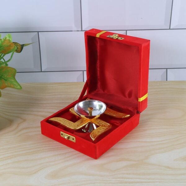 Auspicious Swastik-Base Pooja Diya - (1 Pc)
