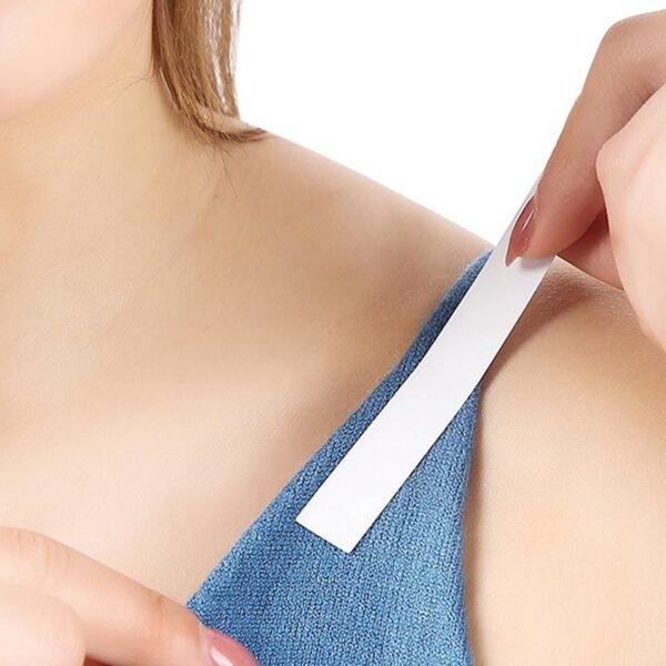 04_b7d1463e-6ea6-420f-862e-af122e0b382f.jpg Waterproof Anti-Skid Body Tape for Lingerie