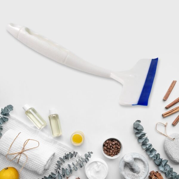 04_c751f49c-d77e-48e5-a528-a03c61445b5c.jpg Plastic Kitchen Wiper (White / 1 Pc)