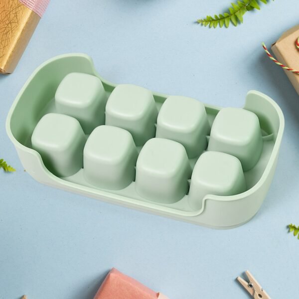 04_d8bebe41-03ac-4682-8418-9757623d5037.jpg Ice Mold, 8 Grid Food Grade Portable Plastic Ice Tray (1 Pc / 15×8 Cm)