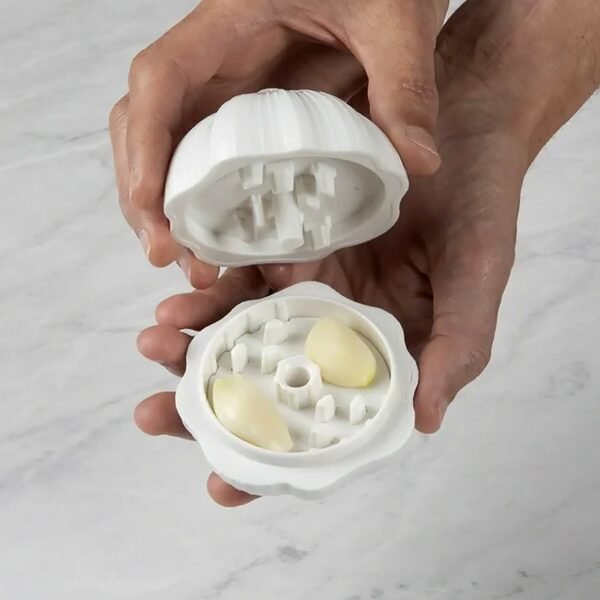 Garlic Press Sharpener Manual Ginger Chili Garlic Crusher  Kitchen Use