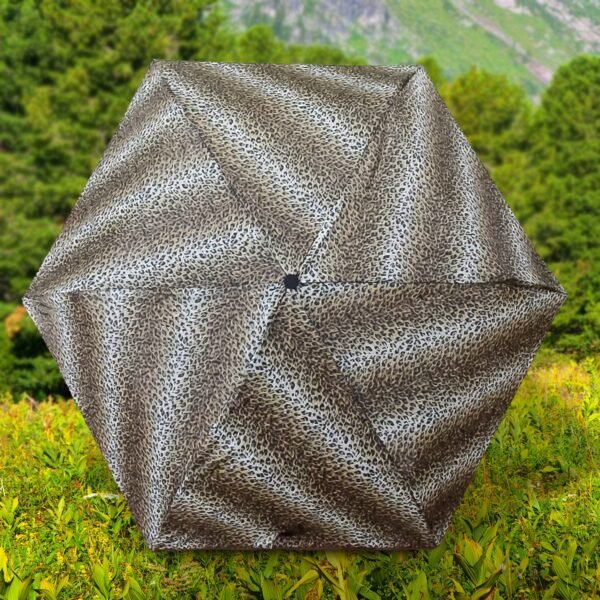 04_e0e87bf0-c957-4eda-8999-6de0630007a3.jpg Leopard Shape 3-Fold Sun & Rain Protective Foldable Umbrella (1 Pc)