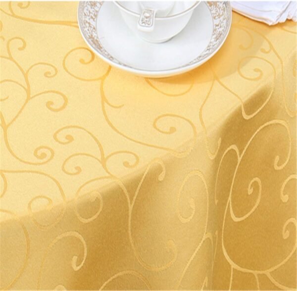 04_e354d573-95ff-49cc-954f-a05545b342ab.jpg Reusable Table Cloth / Cover for Dining Picnic (160×140 Cm / 1 Pc)