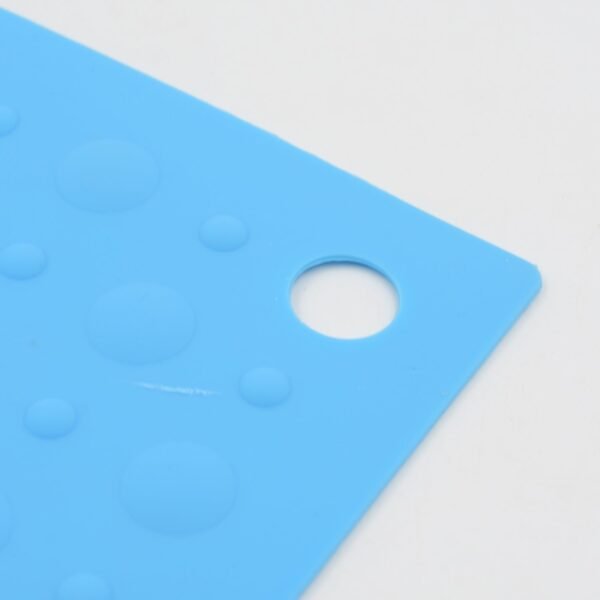 04_e62b9d64-5065-4a88-9c07-7d5fa93159a1.jpg Multifunctional Pot Pad: Heat Resistant & Non-Slip (1 Pc)