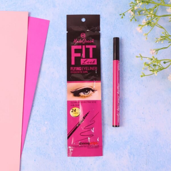 04_eyeliner_340487d6-f012-4ff0-80ad-b03c08171449.jpg Premium FIT Flying Eyeliner Pen (1 Pc, 3 ml)