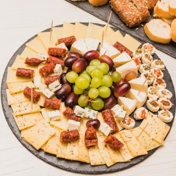 Wood Double Sided Toothpicks with Clear Plastic Storage Box