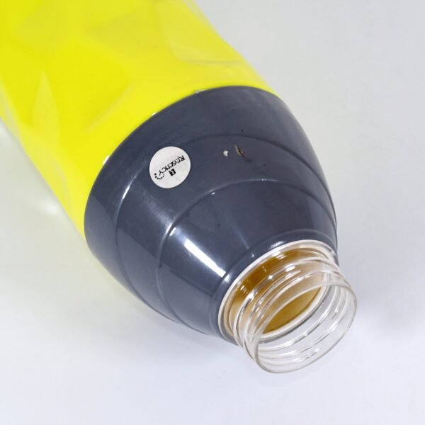 04_fe388bca-fac4-4f7d-94ca-566948e7b0de.jpg Plastic Sports Insulated Water Bottle with Dori Easy to Carry High Quality Water Bottle, BPA-Free & Leak-Proof! For Kids' School, For Fridge, Office, Sports, School, Gym, Yoga (750 ML / 1 Pc / Multi Color)