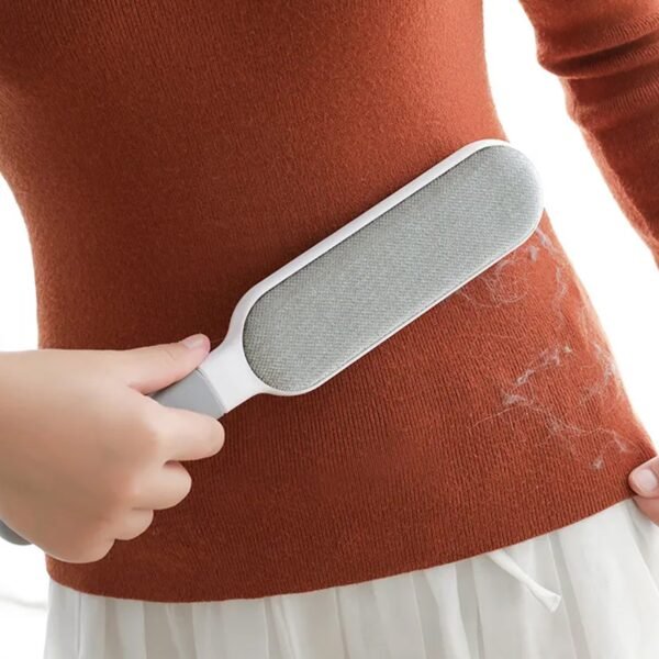 04_fefe105d-8392-42e9-9d99-5ca5d3ff464e.jpg Magic Lint Remover Clothes Lint Roller Reusable Hair Cleaning Static