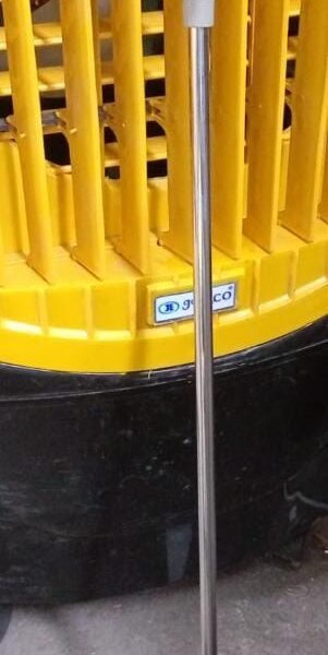 0583b0d4-57f2-4307-b703-f086914d0493.jpg Lightweight Garbage Picker Tool for Kitchen Waste