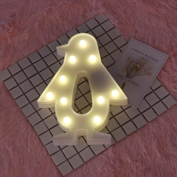 Penguin Shaped Light LED Light Kids Room (1 Pc / Battery Not Included)