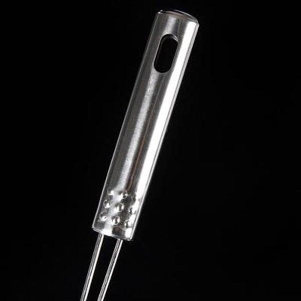 Medium Oil Strainer To Get Fried Food Stuffs Easily Without Any Problem