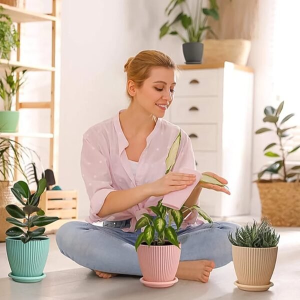 05_2b45de68-9de8-43ca-a085-aa7c65e6dcb0.jpg Plastic Flower Pot with Bottom Tray (5 Pcs Set)