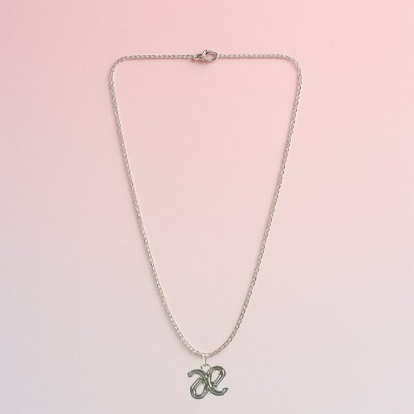 Pendant Necklace – Single Piece (Random Mix Design)