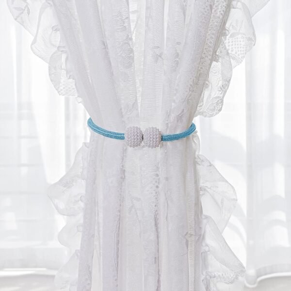 05_502d8c92-0c0d-4731-bf89-26063588b39d.jpg Polyester and Magnet Curtain (2 Pc)