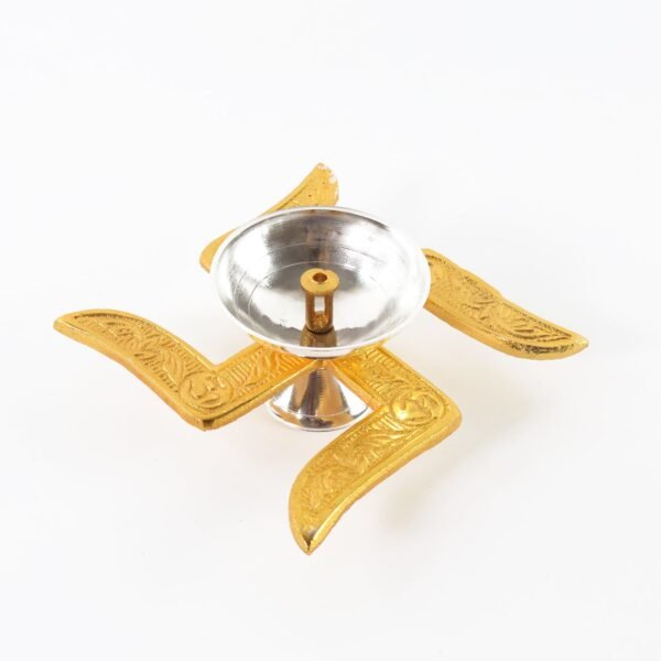 Auspicious Swastik-Base Pooja Diya - (1 Pc)