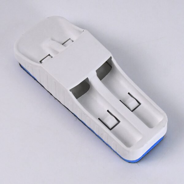 05_93b6b1b4-9276-4a3f-be88-23d90e1b250c.jpg Magnetic Duster With Marker Holder (1 Pc)