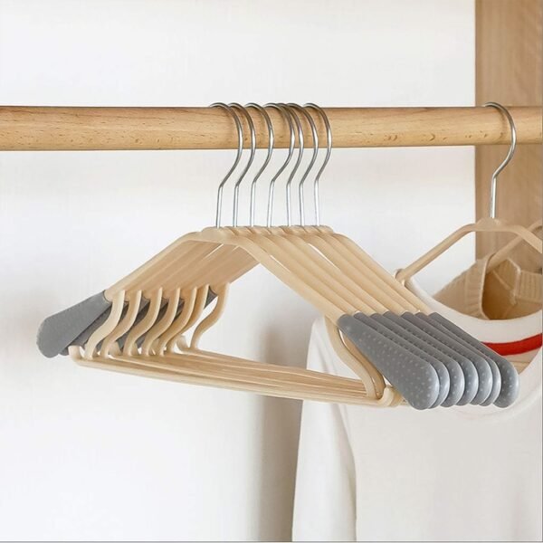 05_9ffcd173-048d-40c3-8230-97fdee3aaf44.jpg PP Cloth Hanger Set of 1 with Zinc Plated Steel Hook (1 Pc)