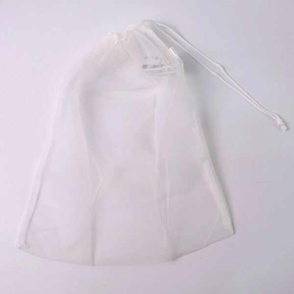 05_b0041382-5541-4fe3-8432-d47595158e99.jpg Reusable Transparent Drawstring Mesh Storage Bag (1 Pc)