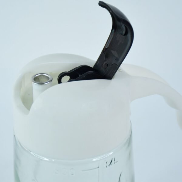 Kitchen Glass Oil Bottle Dispenser Automatic Opening Bottles  630 ML