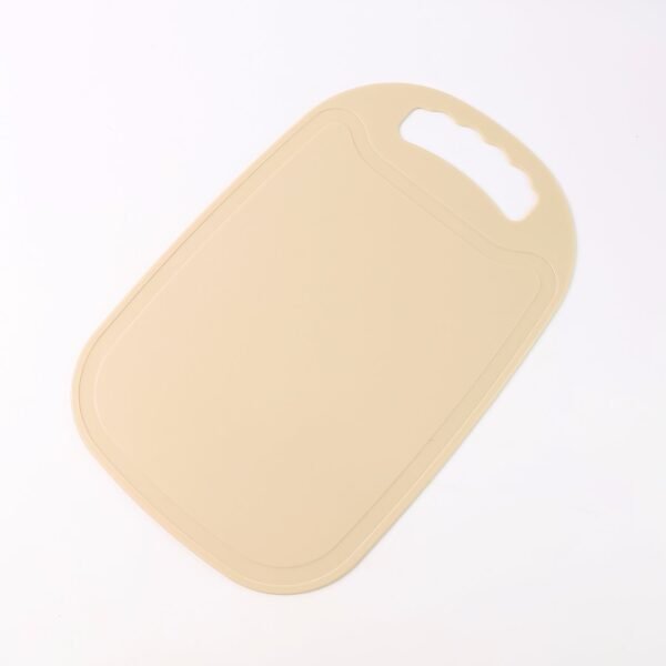 05_e30c7e51-fd72-40e1-aca6-5506df90b7c3.jpg Durable Plastic Chopping Board 34x23 cm (1 Pc)