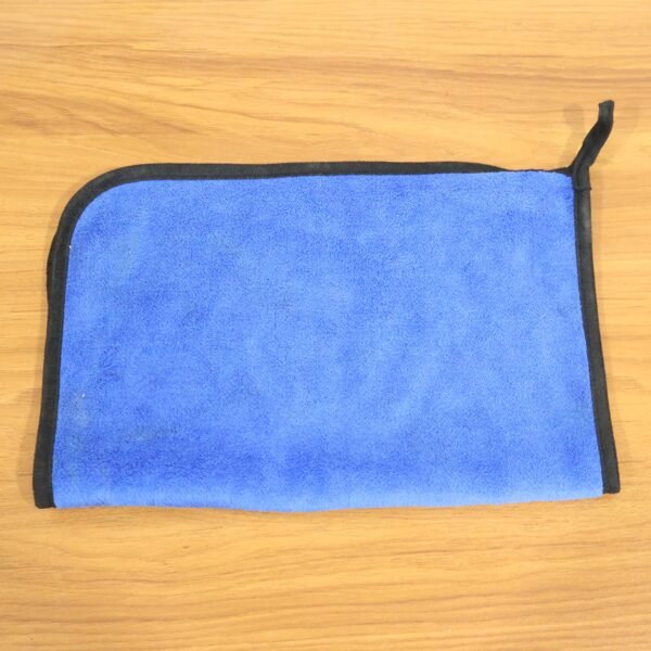 06_1fd4a94d-5373-466e-a1ab-1a99e4f26bfa.jpg Premium Microfiber Cleaning Cloth, Towel (40x30 cm / 1 Pc)