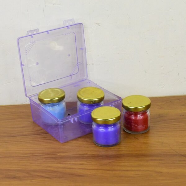 06_52db4ccf-ed53-4f26-97c6-87e611b74348.jpg Wax Candle Set in Glass Jars with Gold Lids (4 Pc)