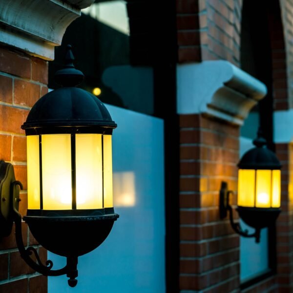 06_cdc2597f-42e1-4945-975e-341b5f8261dc.jpg High Power 5 W LED Light Bulb (5 Watt)