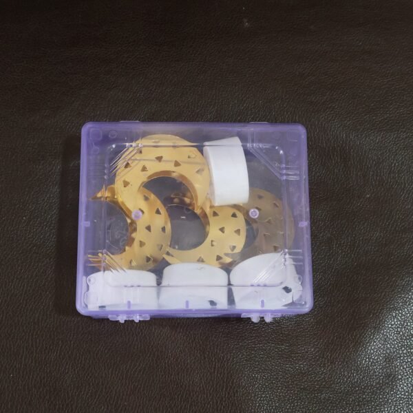 06_d952b467-634b-4e79-99ad-549b0e8b2e87.jpg Decorative Moon Shaped Flameless LED Candles (4 Pc)