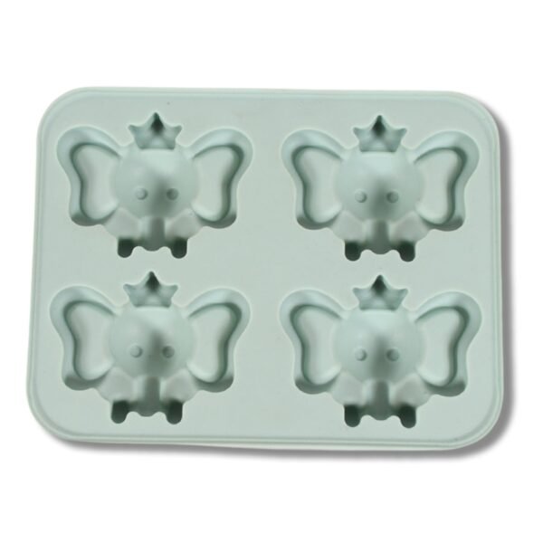 Silicone Cartoon Shape 4 Grid Ice Cube Tray  for Fridge 1 Pc