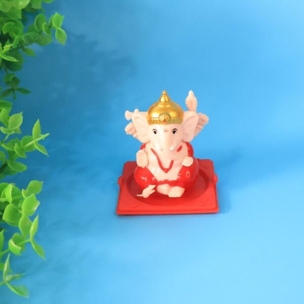 06_ganesha_ab20f5c6-2b2b-4e38-86ea-19c48c7ad1cb.jpg Decorative Small Lord Ganesh Idol in Transparent Case (1 Pc)