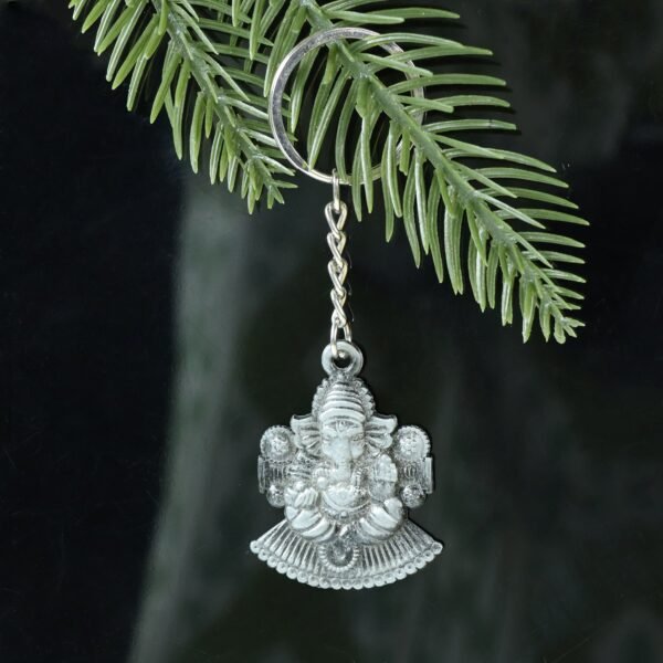 06_keychain_21433344-f4ec-40d0-880a-78c8baf1d87d.jpg Lord Ganesha Sitting Design Silver Keychain (1 Pc)
