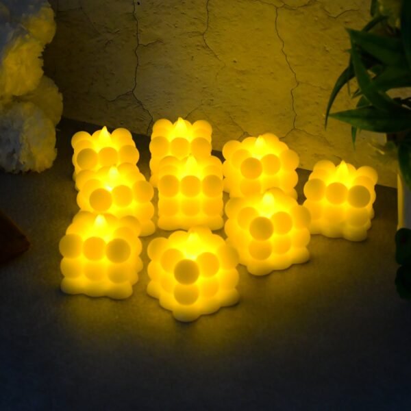 06_light_7e4a3cb8-bf1b-42ae-89d4-e003d8d7266c.jpg Decorative LED Bubble Candles (9 Pc / Set)