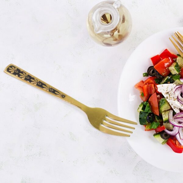 07_3a862e8b-3b64-4b64-9974-3cd04026f683.jpg Stainless Steel Premium Fork Traditional Design Tablewar (6 Pcs Set / Golden)