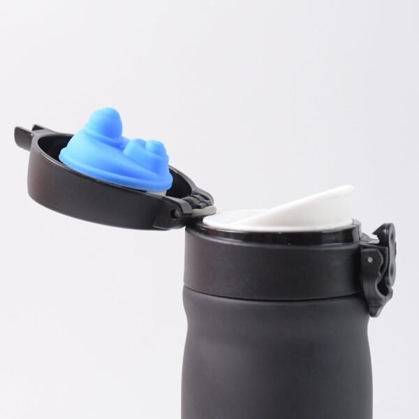 07_442d7080-8b52-4480-a2a3-fd835b4c5514.jpg Stainless Steel Vacuum Thermal Insulation Water Bottle (500ml)