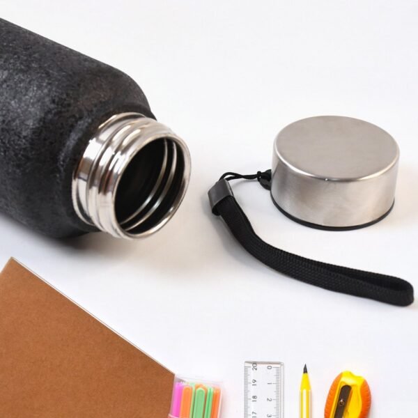 07_492fdace-c28e-482b-aaf1-f89b13d9a528.jpg Stainless Steel Double Wall Vacuum-Insulated Drink Water Bottle (1000 ML Approx)