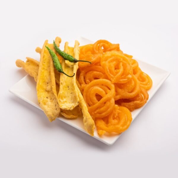 07_5fed3774-a9d1-4352-8608-5d551f53ce97.jpg Square Plastic Dinner Plate Set (Set of 6 Pcs) Colorful Snacks / Breakfast Plate (Set of 6 Pcs)