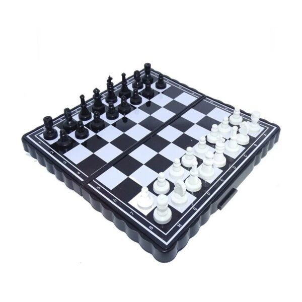 07_6c3f309e-22d5-4281-bf52-78b6a1ed6d21.jpg Magnetic Chess Board 5×5 inch with Folding Set for Kids & Adults